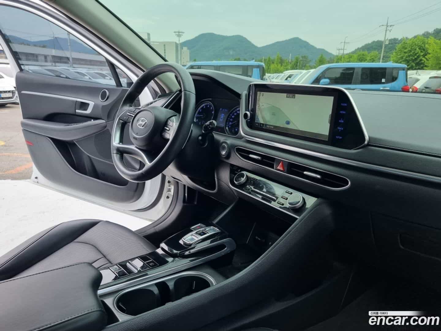 Sonata Hyundai 2019.4-OPTION-016