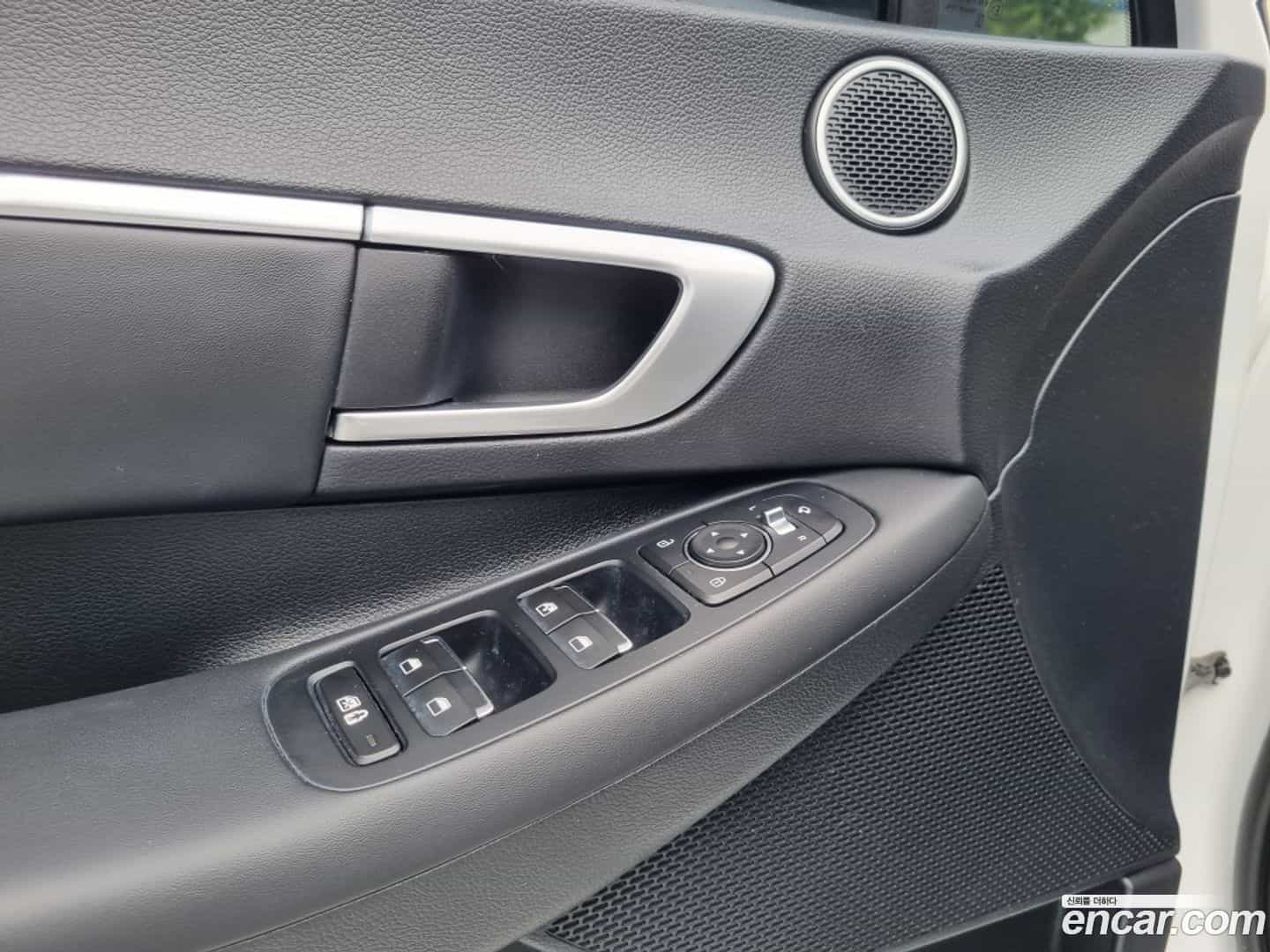 Sonata Hyundai 2019.4-OPTION-019