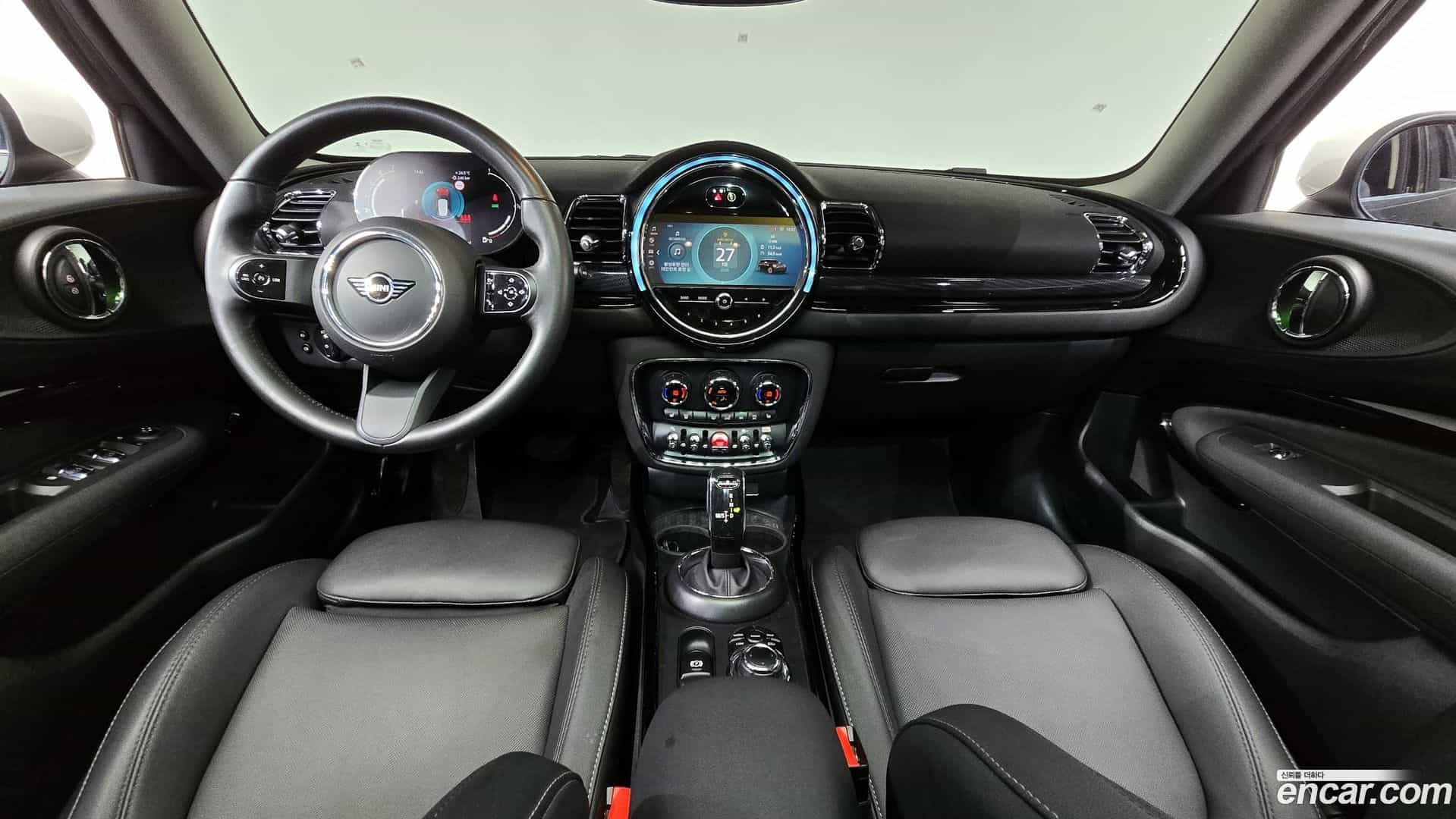 Clubman Mini 2022.5-INNER-007
