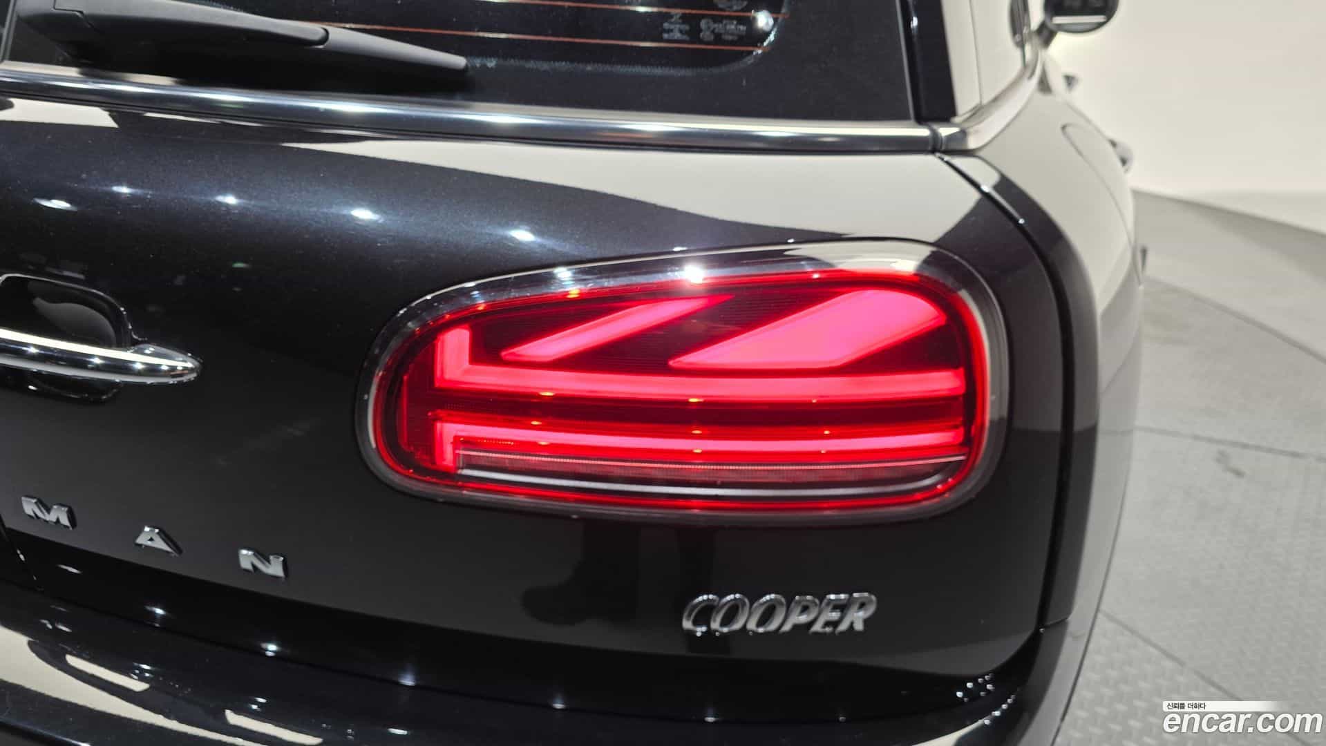 Clubman Mini 2022.5-OUTER-033