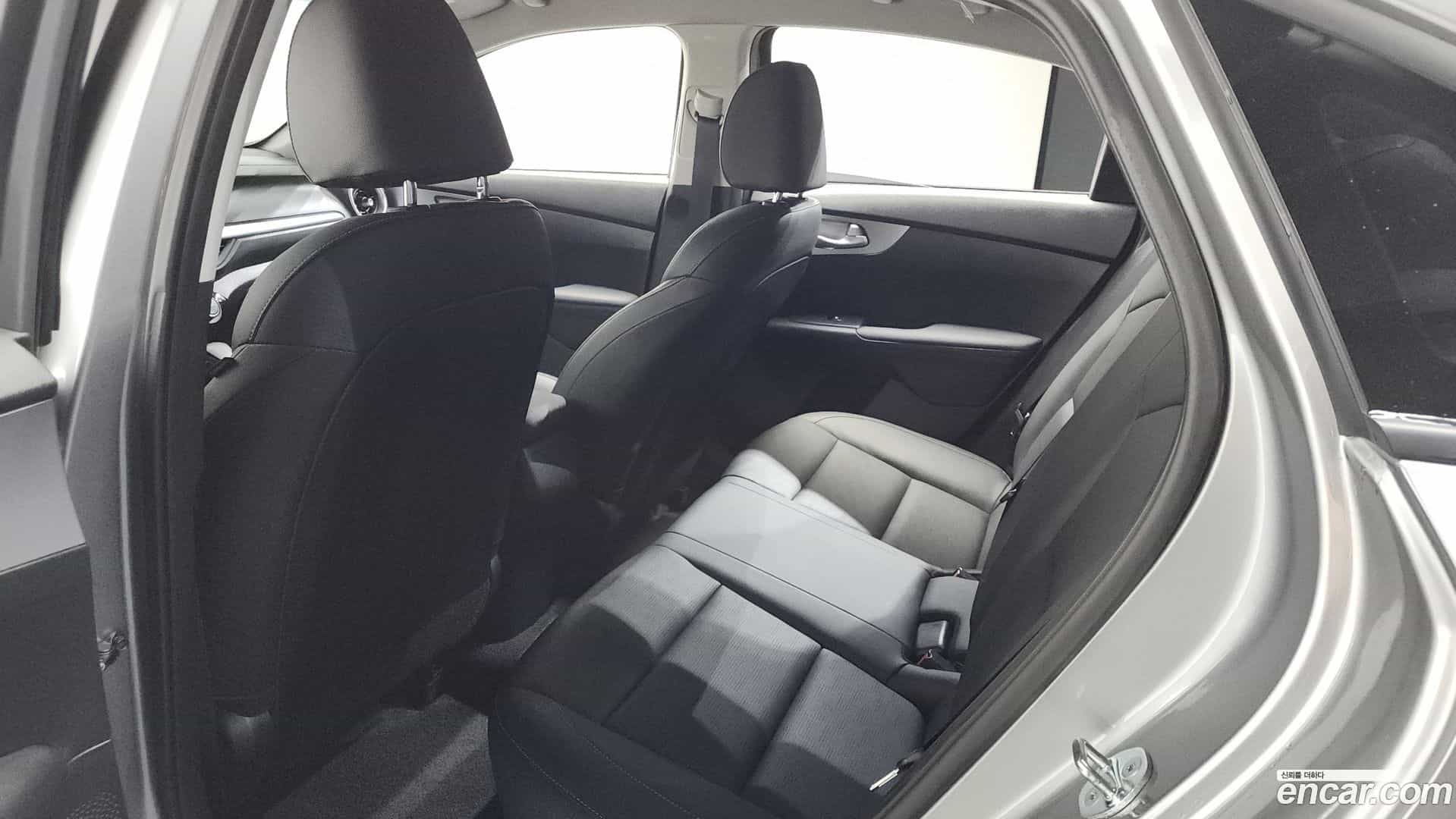 K3 Kia 2022.4-OPTION-024