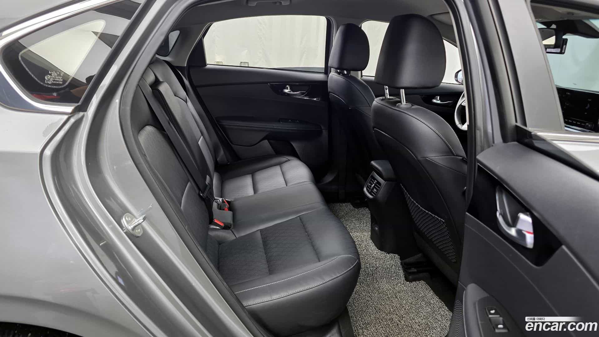 K3 Kia 2024.1-OPTION-016