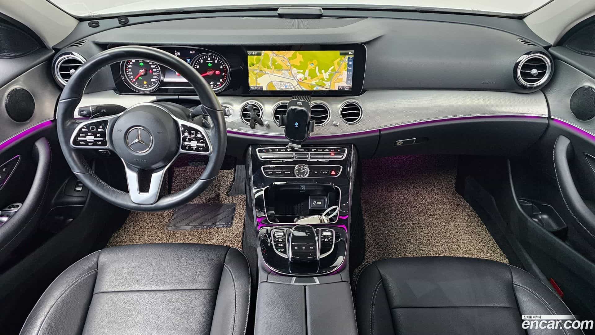 E-Class Mercedes-Benz 2018.10-INNER-007