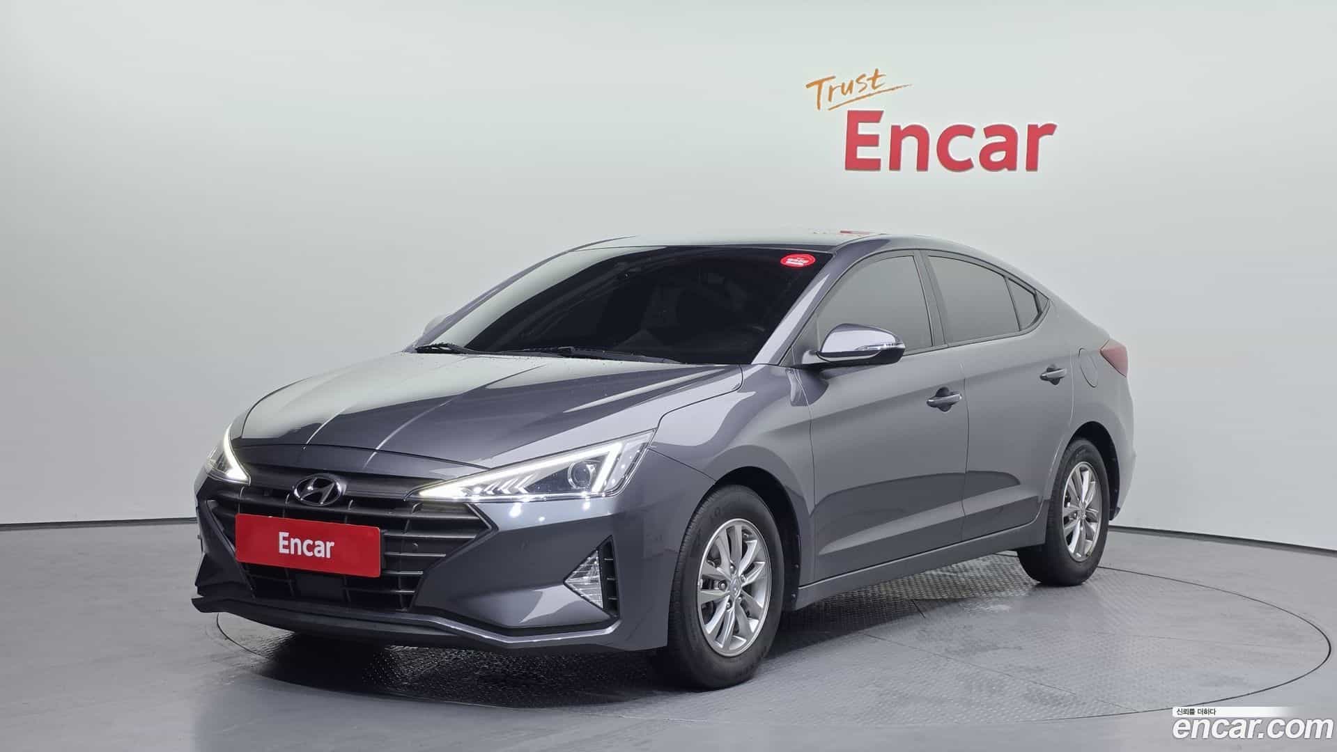 AVANTE Hyundai 2019.0-OUTER-001