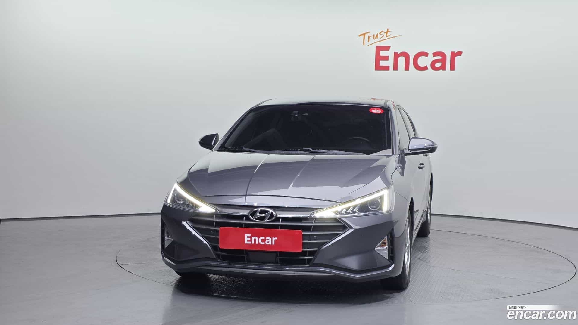 AVANTE Hyundai 2019.0-OUTER-003