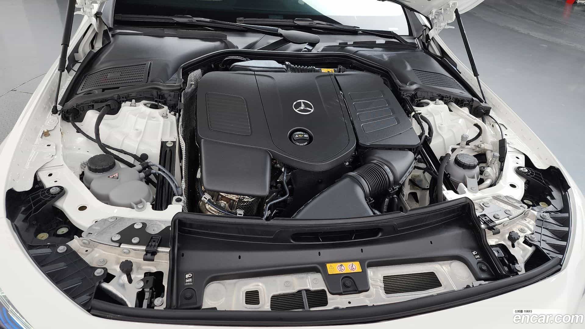CLE-Class Mercedes-Benz 2024.4-OUTER-006