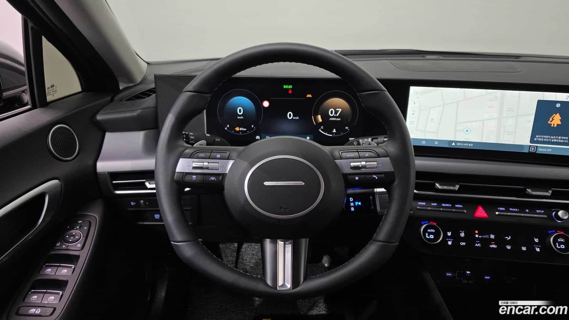 Sonata Hyundai 2025.11-OPTION-018