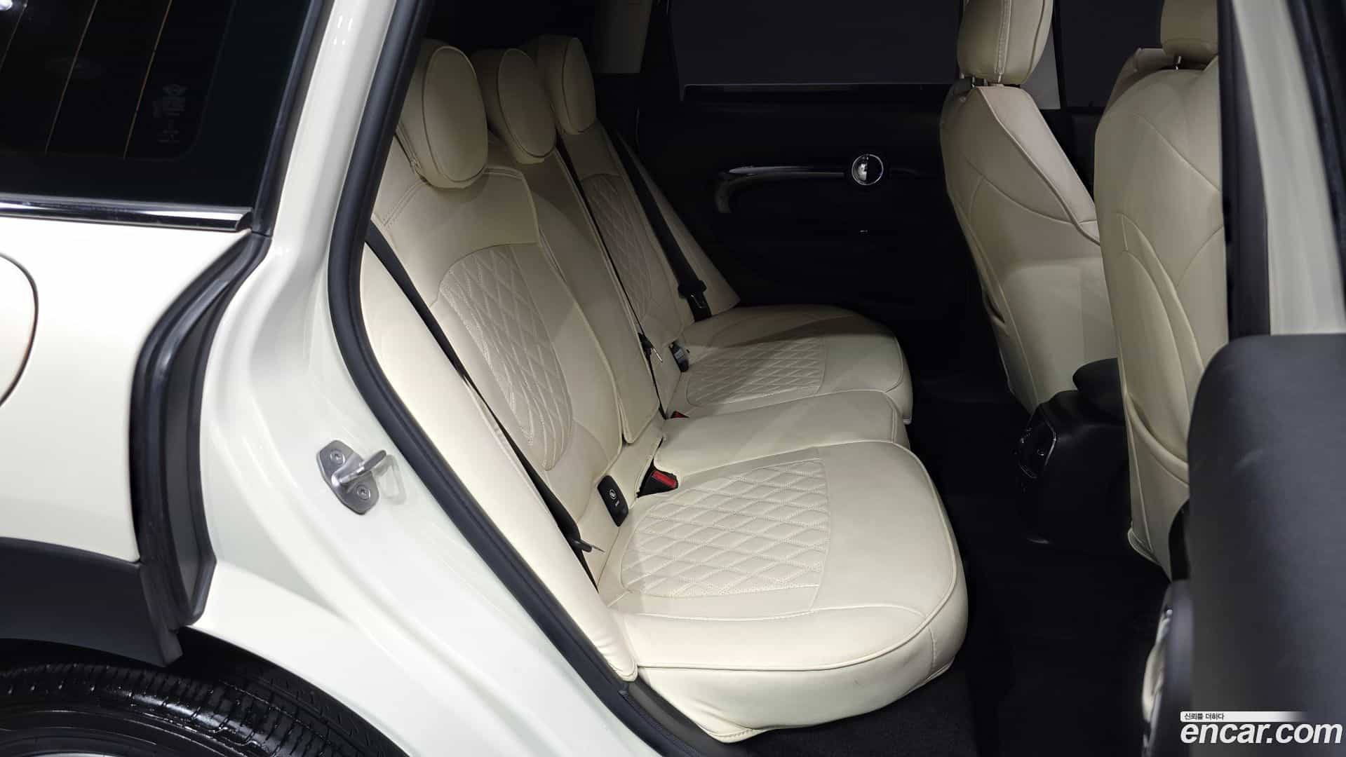 Clubman Mini 2019.7-OPTION-016
