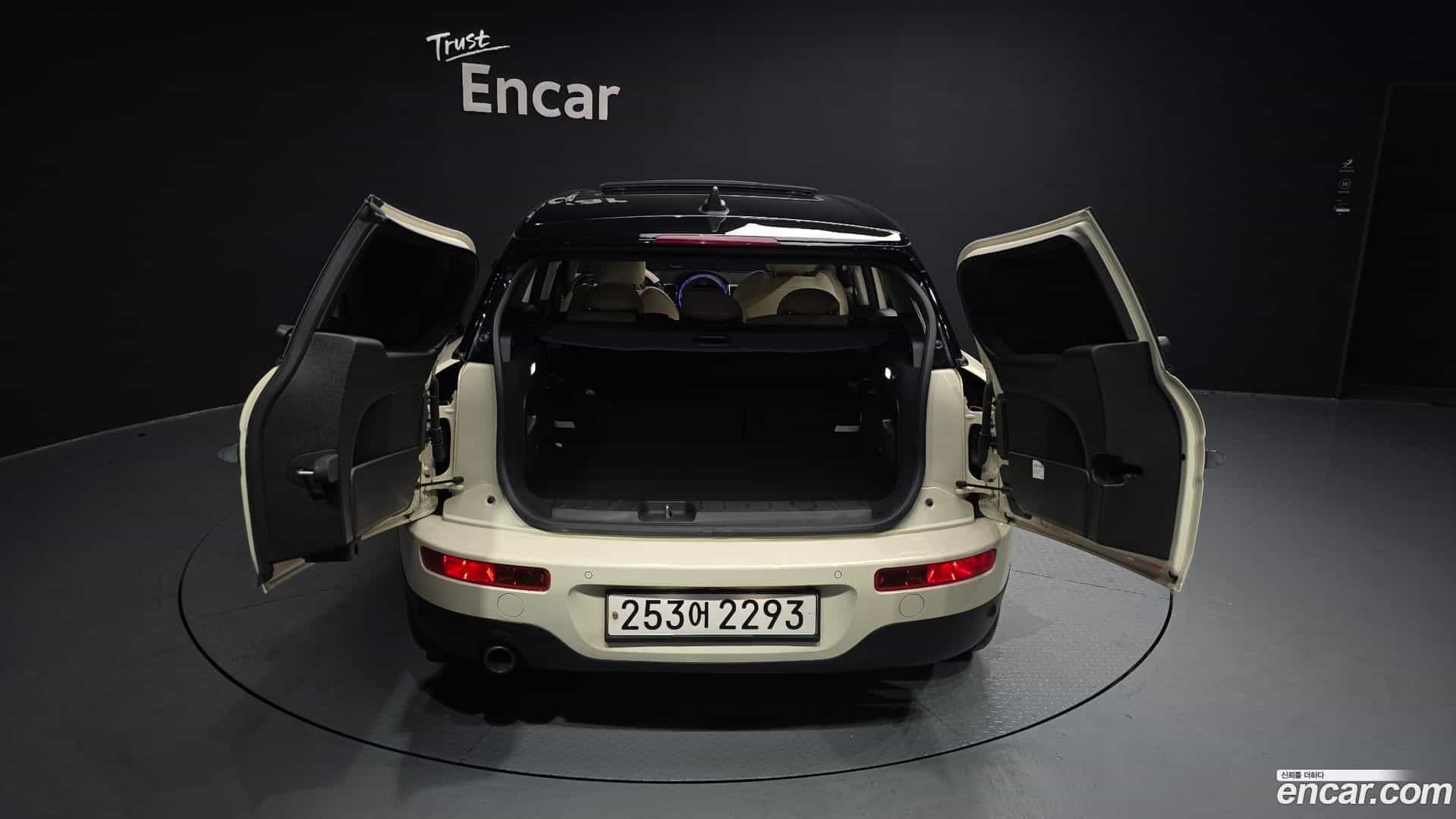 Clubman Mini 2019.7-OPTION-024