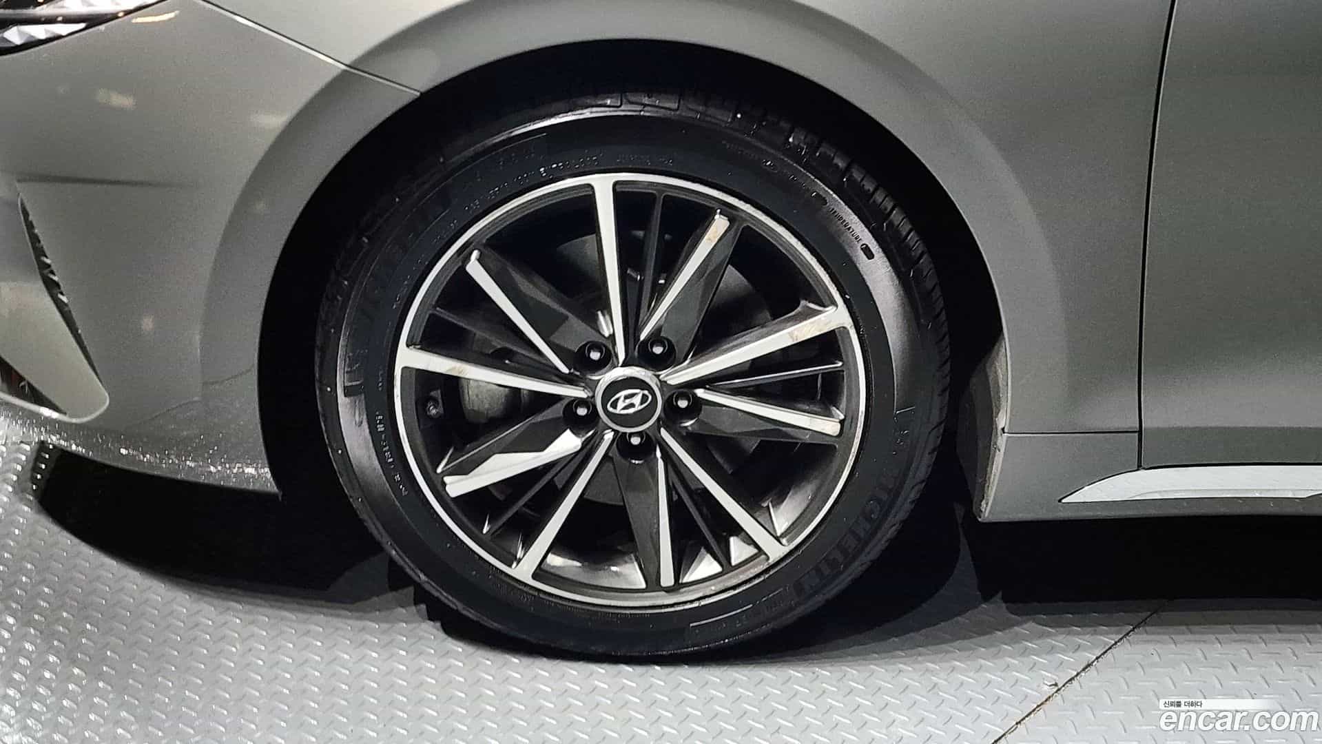 Grandeur Hyundai 2020.0-OUTER-005