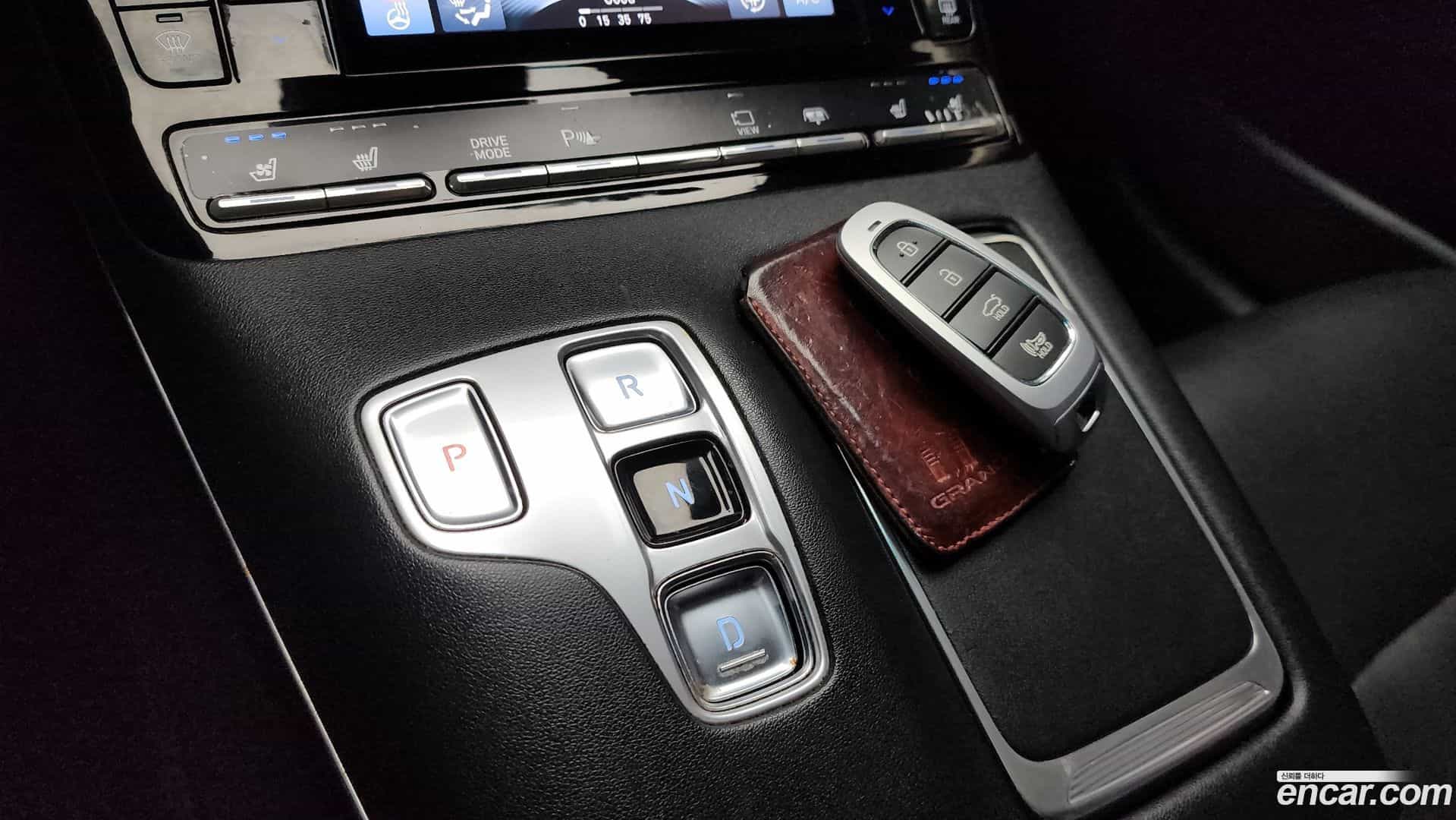 Grandeur Hyundai 2020.0-INNER-009