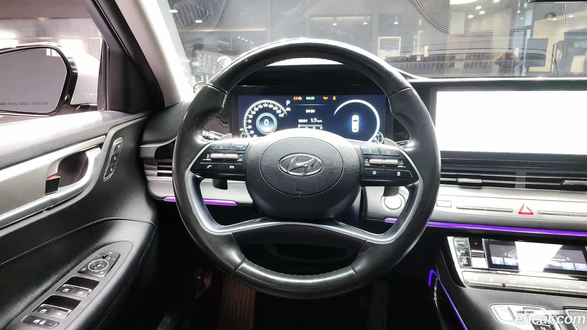 Grandeur Hyundai 2020.0-OPTION-018