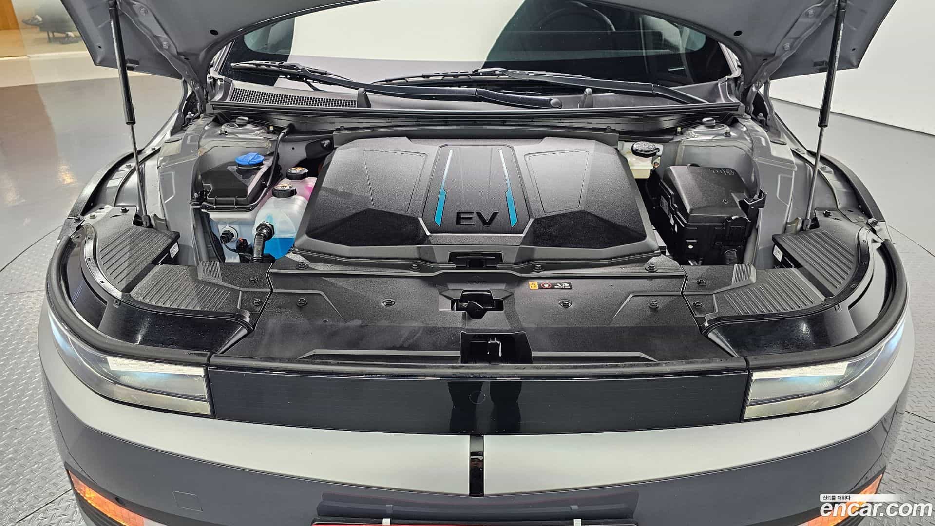 Ioniq5 Hyundai 2023.11-OUTER-006