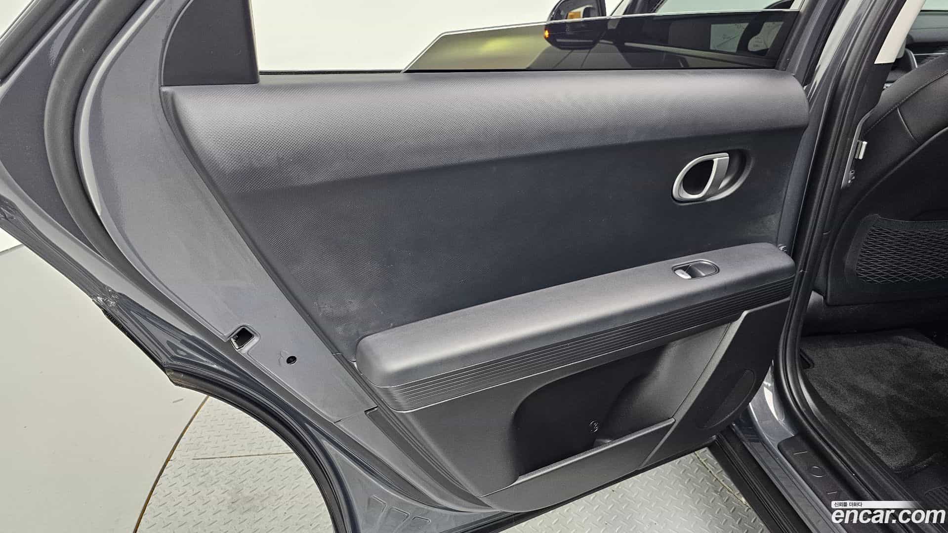 Ioniq5 Hyundai 2023.11-INNER-035