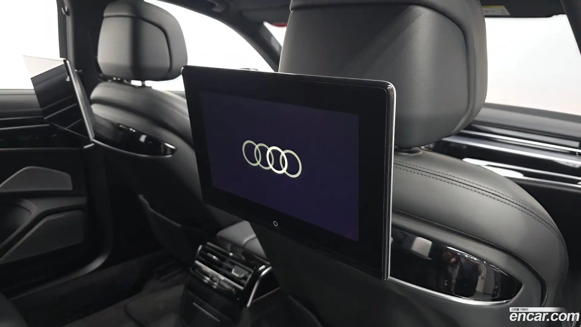 A8 Audi 2021.7-OPTION-042