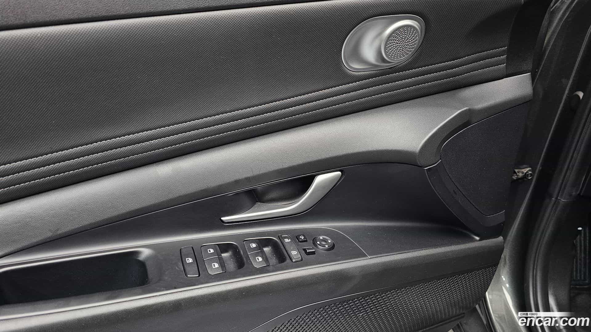 AVANTE Hyundai 2021.4-OPTION-021