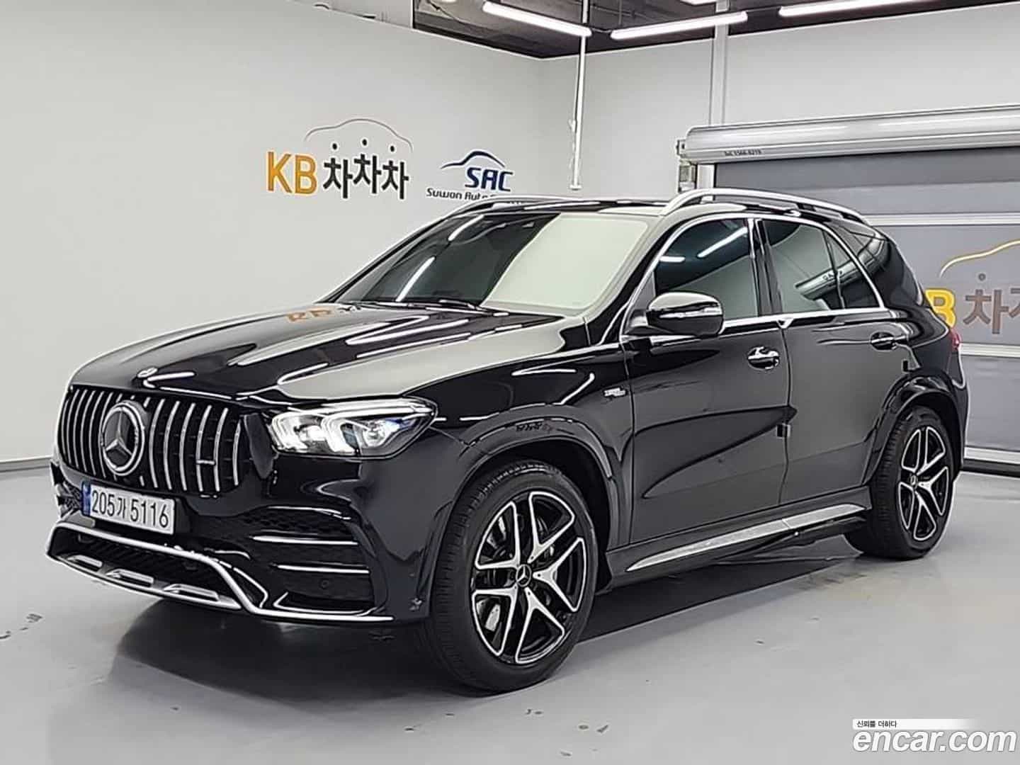 GLE-Class Mercedes-Benz 2023.3-OUTER-001