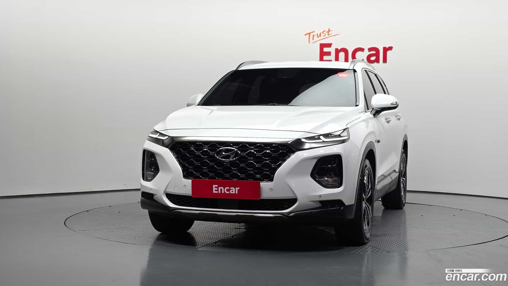 Santafe Hyundai 2018.2-OUTER-003