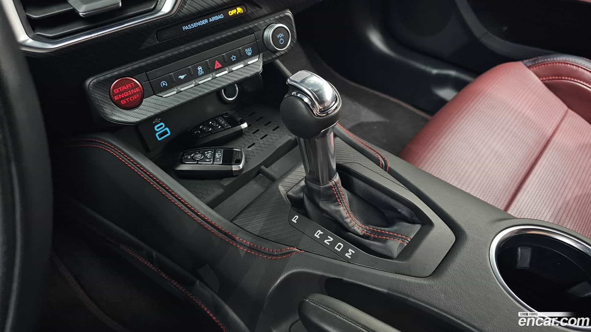 Mustang Ford 2024.7-INNER-009
