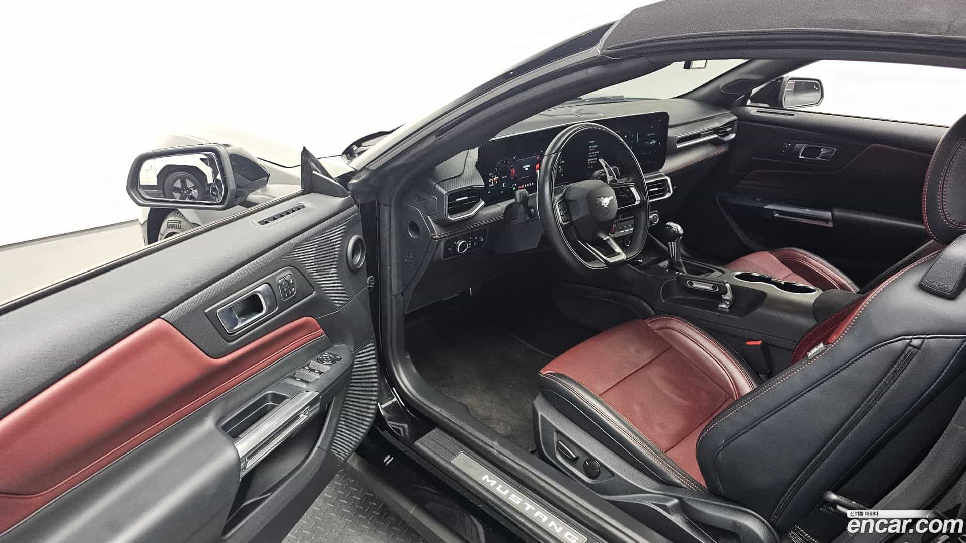 Mustang Ford 2024.7-INNER-010