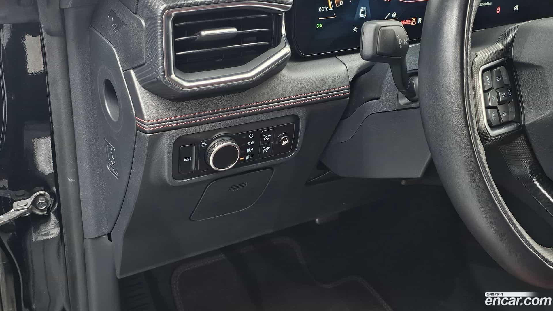 Mustang Ford 2024.7-OPTION-021