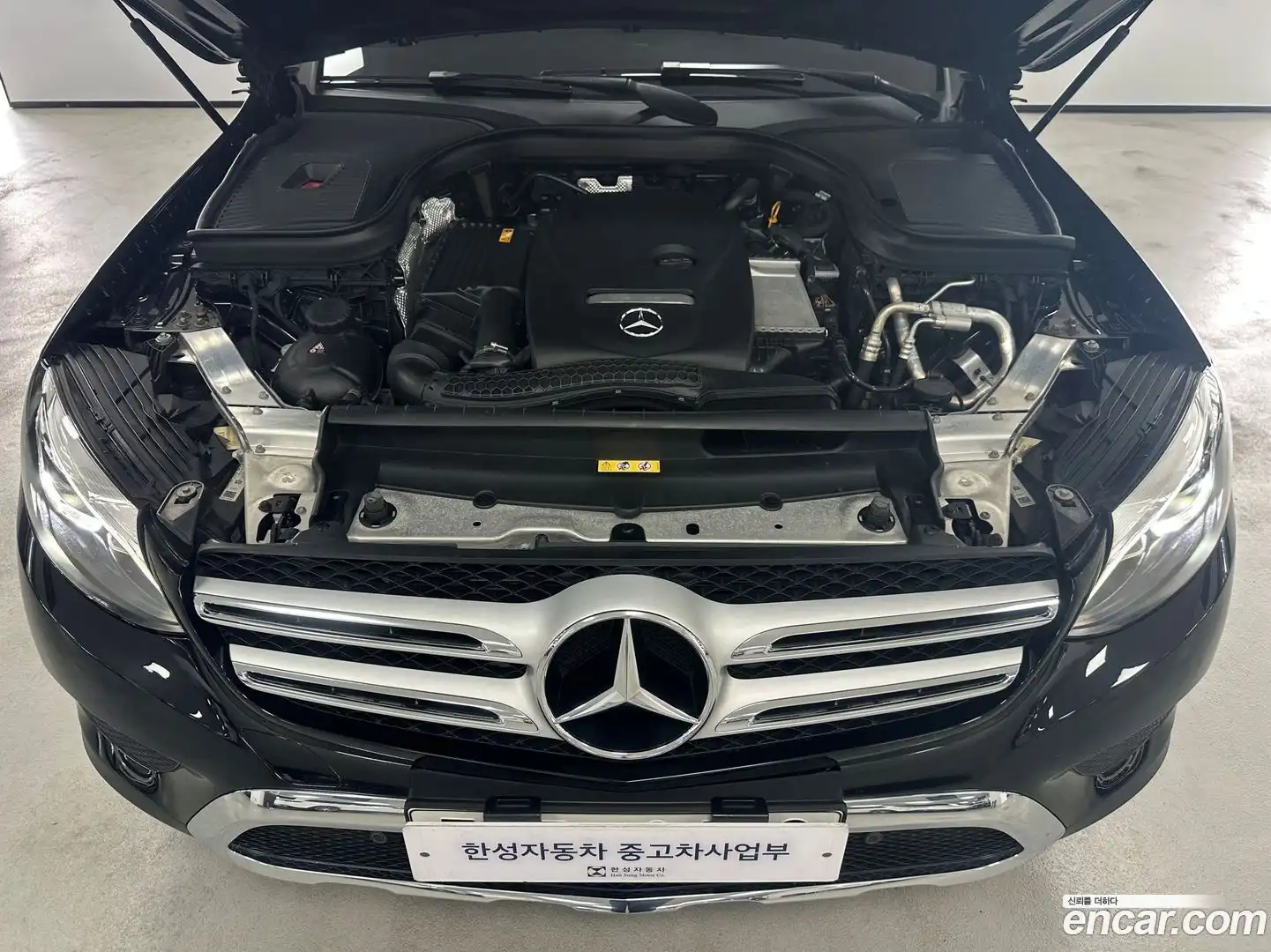 GLC-Class Mercedes-Benz 2019.8-OUTER-006