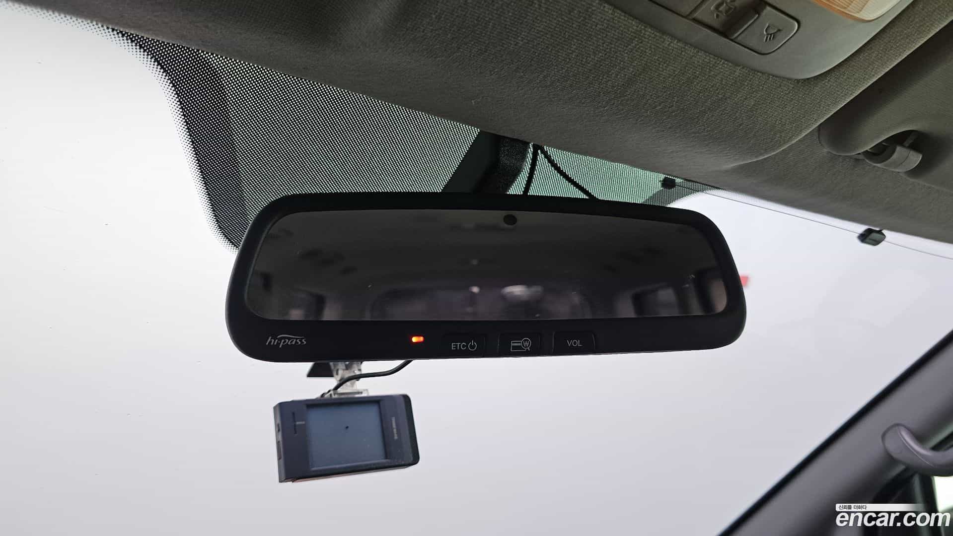 Starex Hyundai 2016.0-OPTION-023