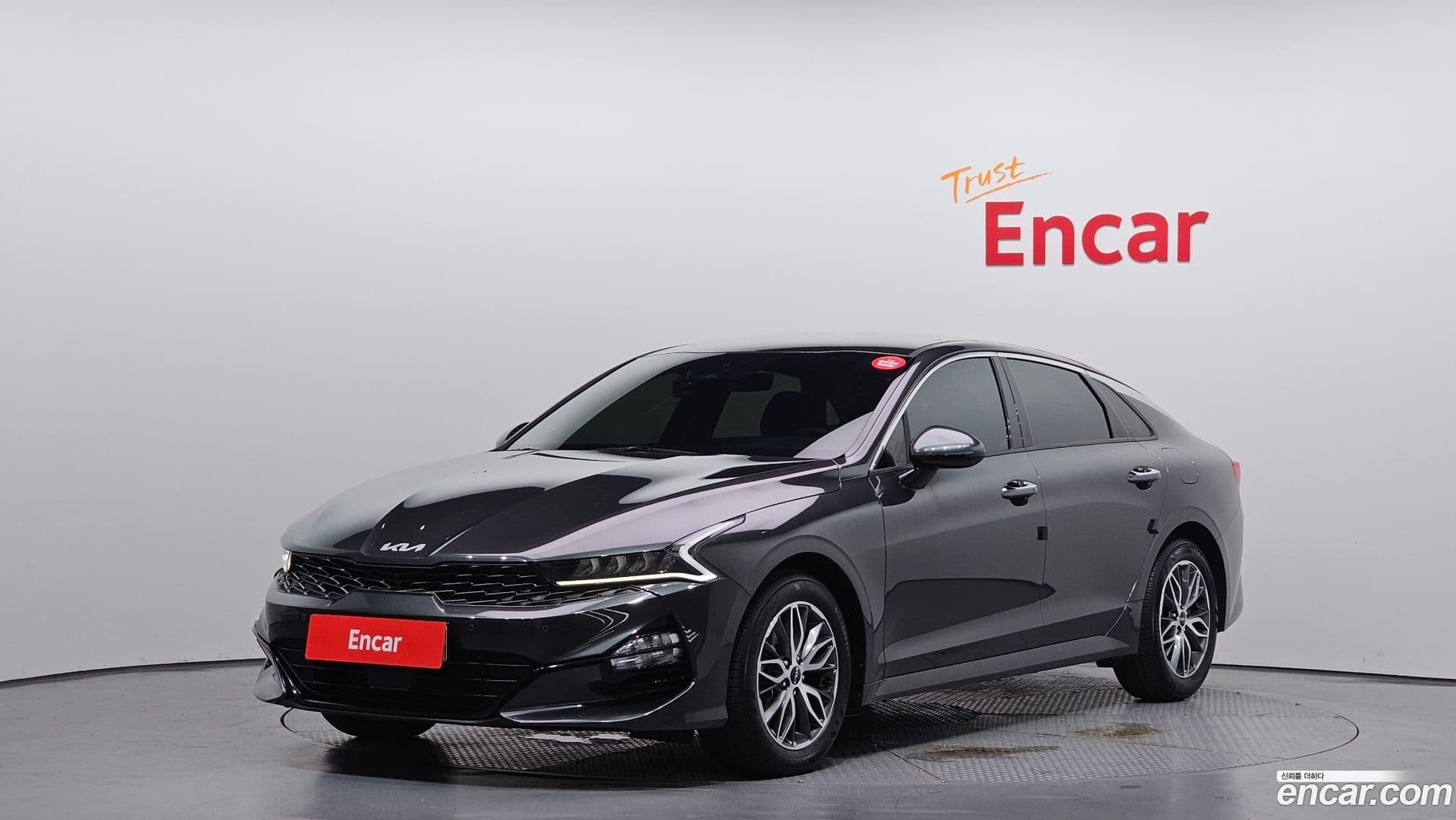 Main__Slider__Photo:K5 Kia 2023.9-0