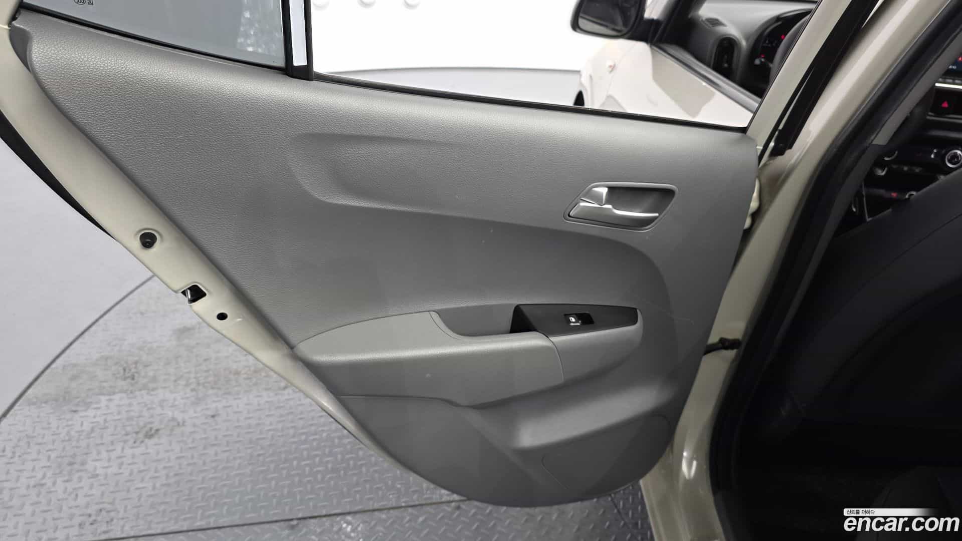 morning Kia 2020.10-INNER-035