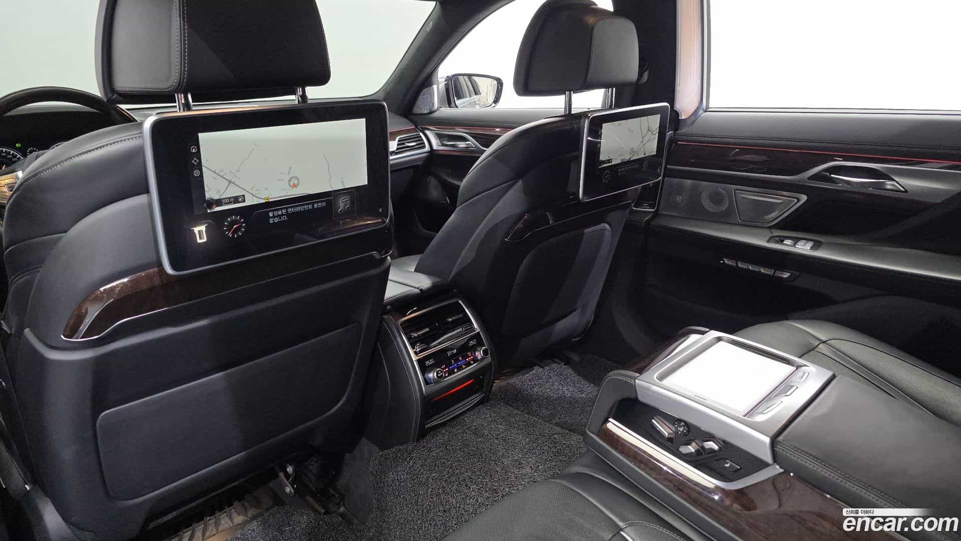 7-Series BMW 2016.6-OPTION-021