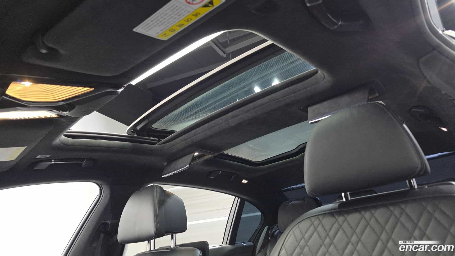 7-Series BMW 2016.6-OPTION-023