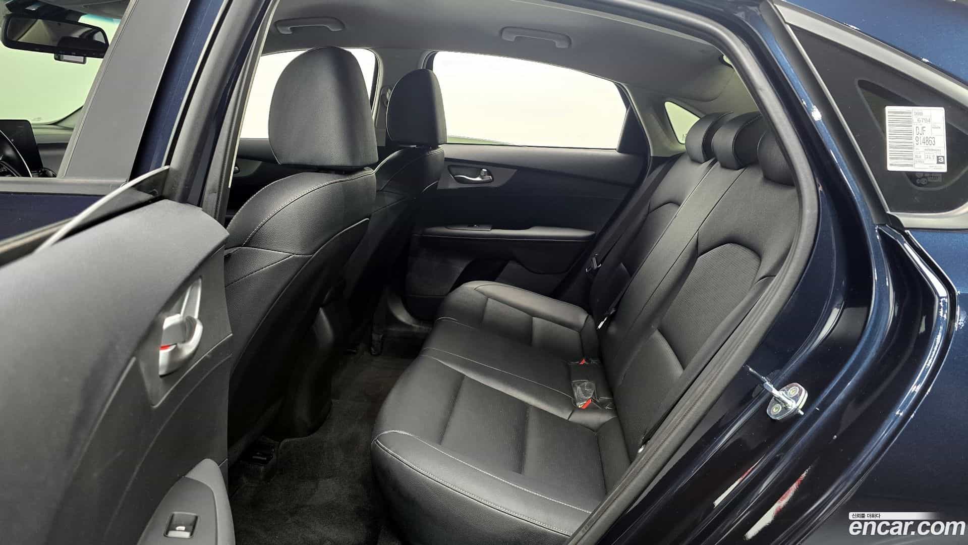 K3 Kia 2021.1-OPTION-015