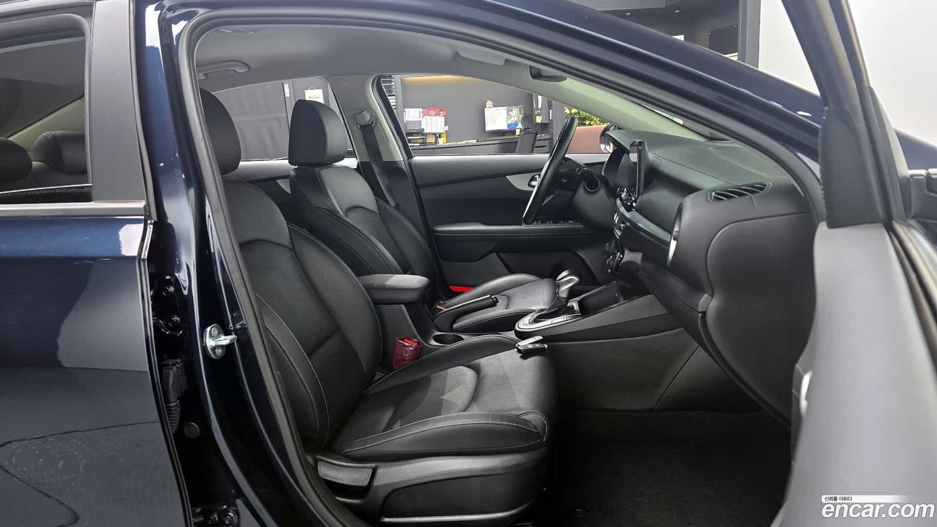 K3 Kia 2021.1-INNER-036