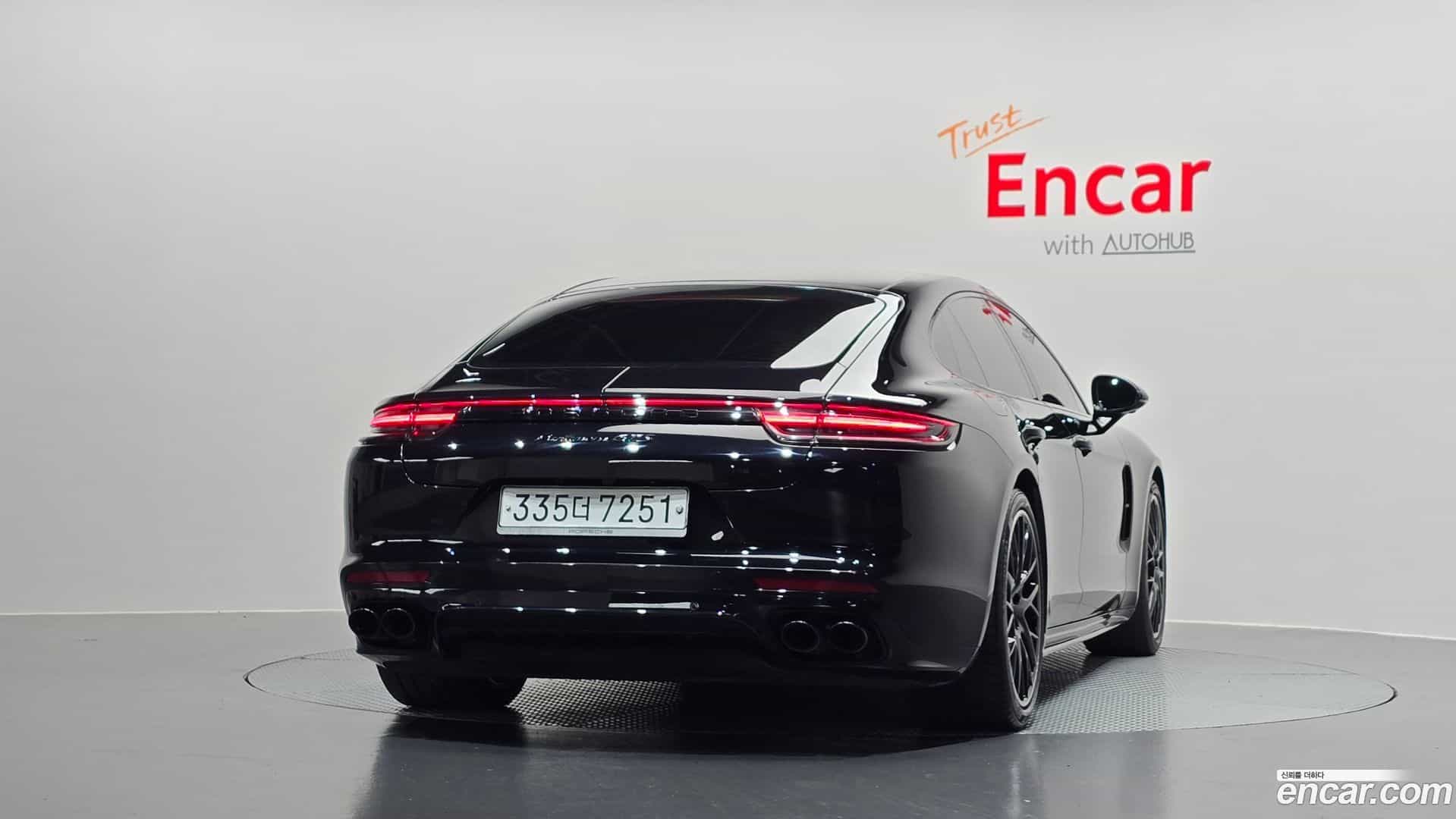 Panamera Porsche 2020.2-OUTER-004