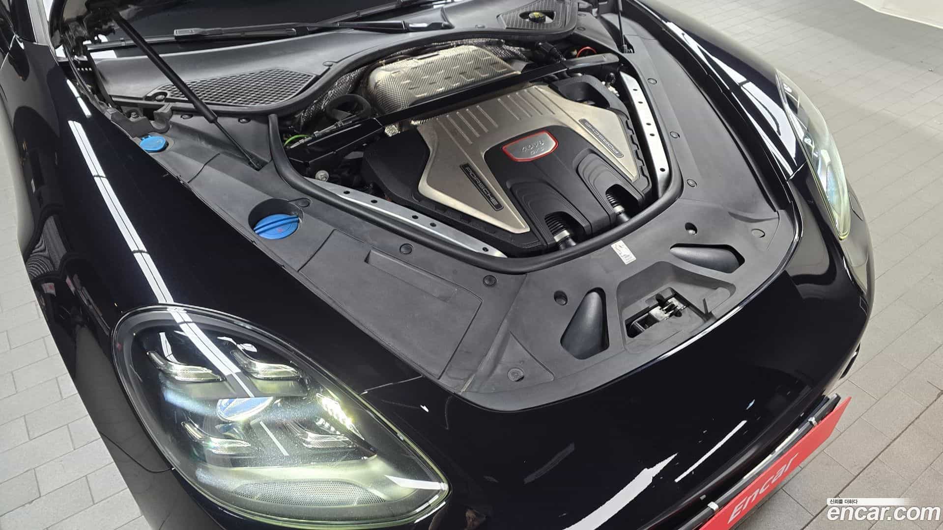 Panamera Porsche 2020.2-OUTER-006