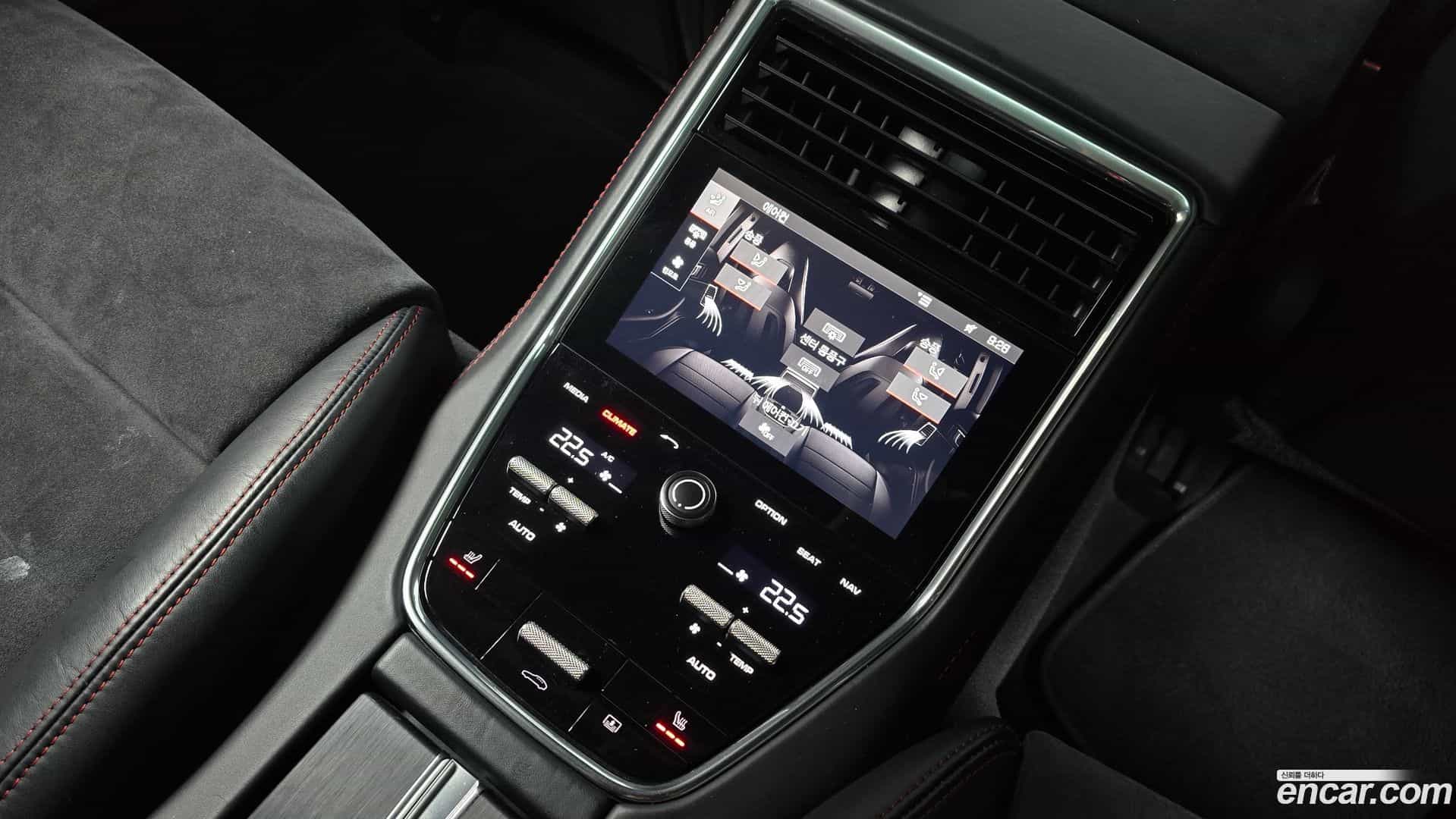 Panamera Porsche 2020.2-OPTION-023