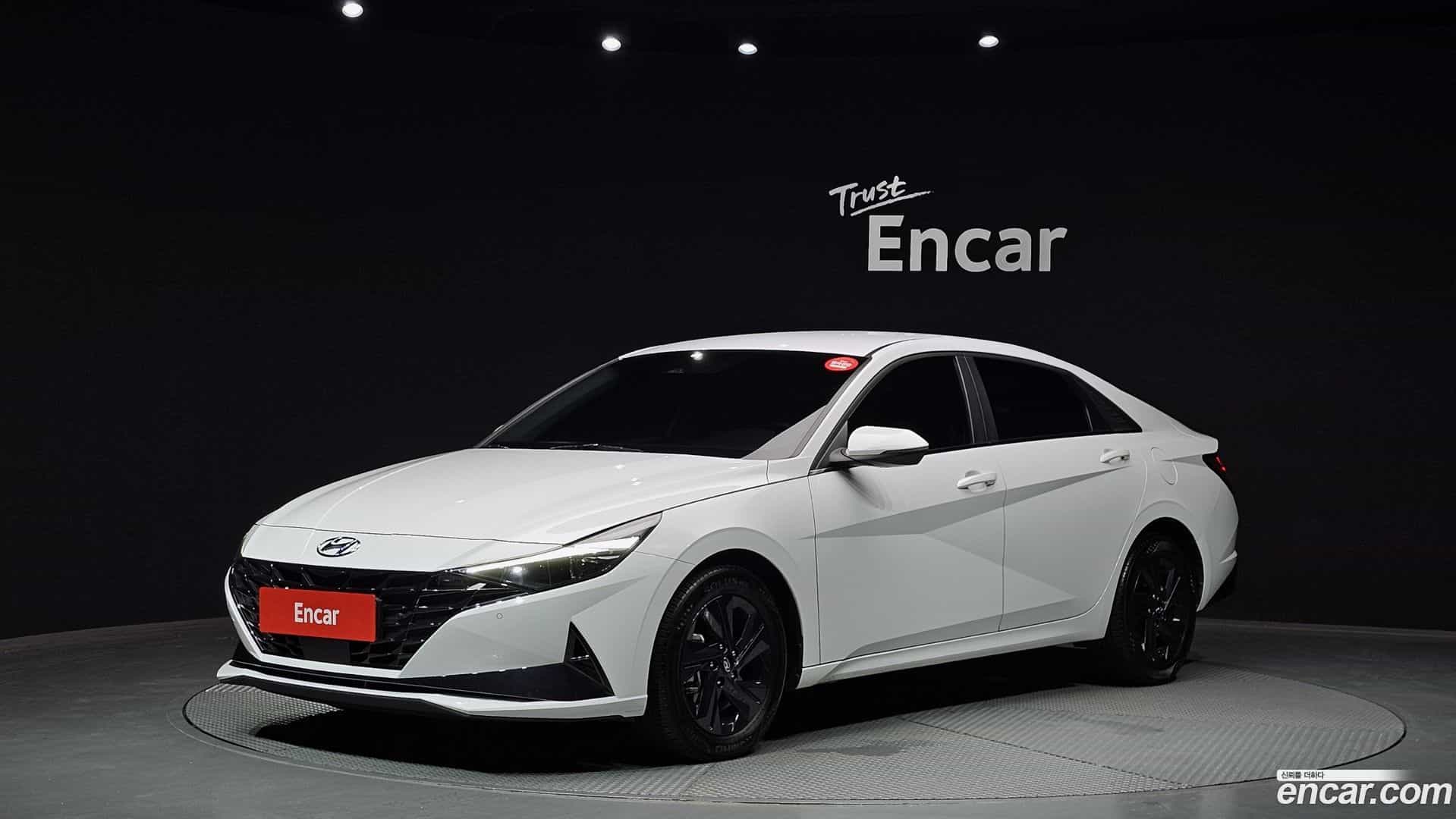 AVANTE Hyundai 2022.8-OUTER-001