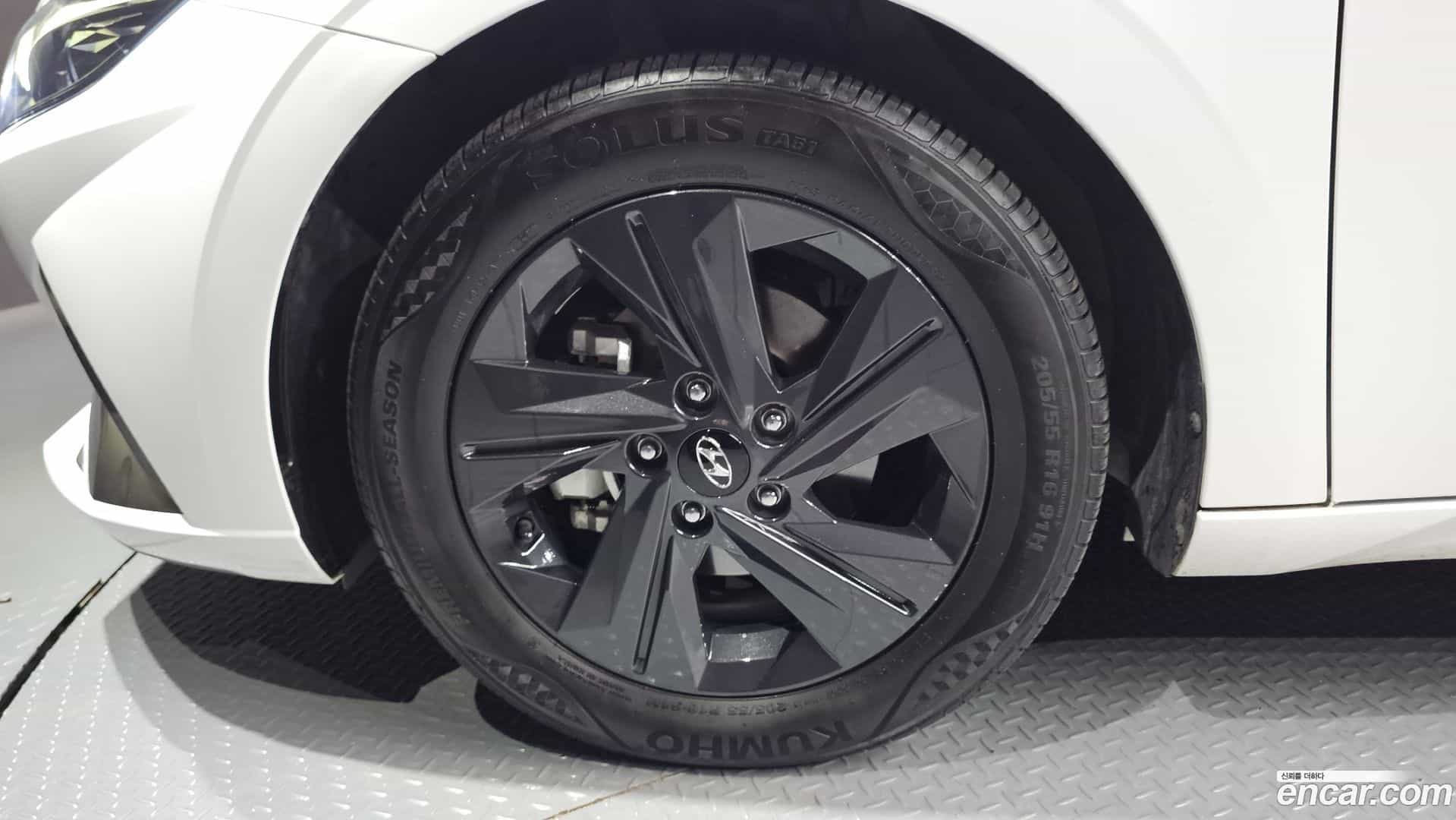AVANTE Hyundai 2022.8-OUTER-005
