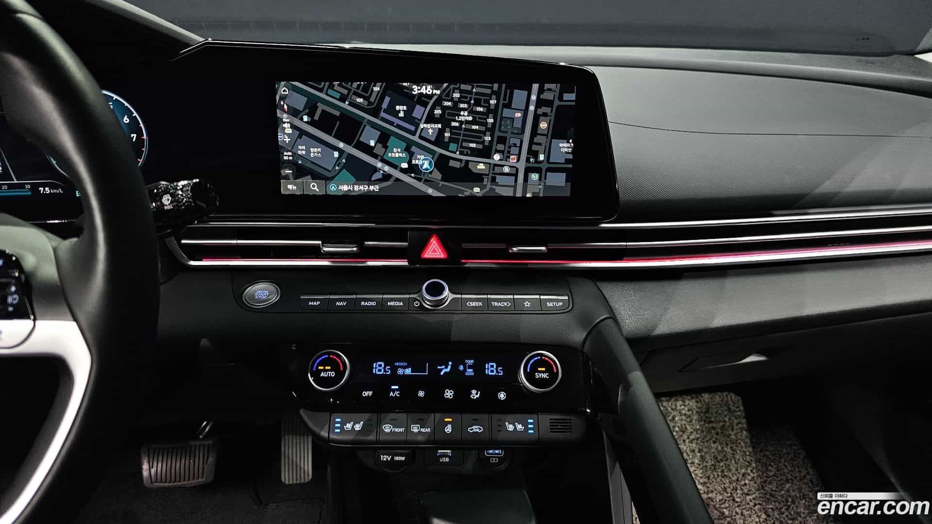 AVANTE Hyundai 2022.8-OPTION-018