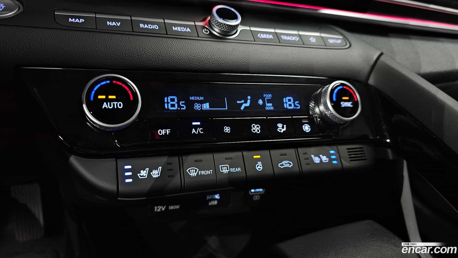 AVANTE Hyundai 2022.8-OPTION-022