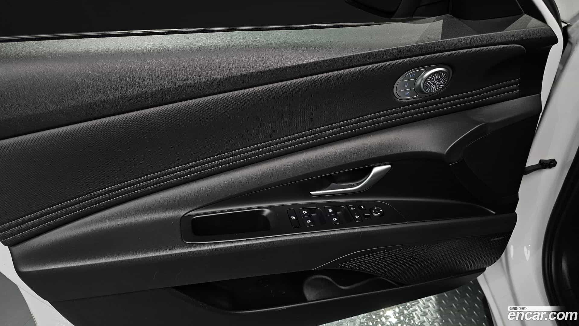 AVANTE Hyundai 2022.8-INNER-034