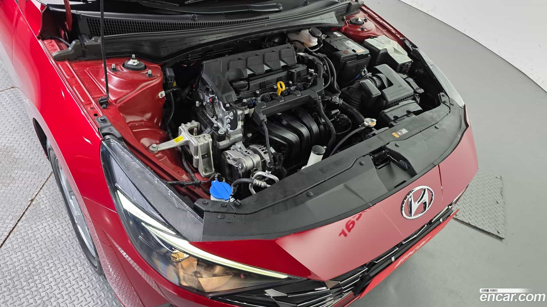 AVANTE Hyundai 2022.1-OUTER-006