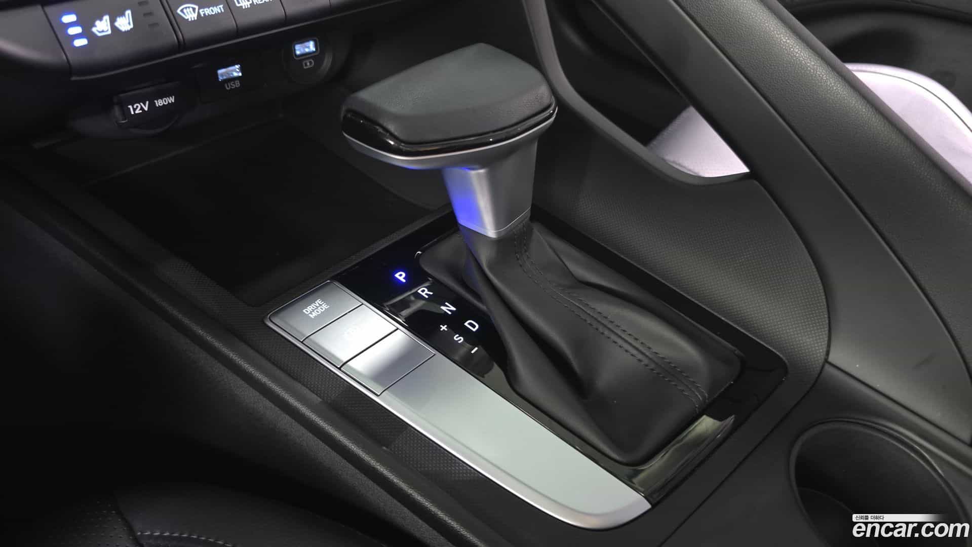 AVANTE Hyundai 2022.1-INNER-009