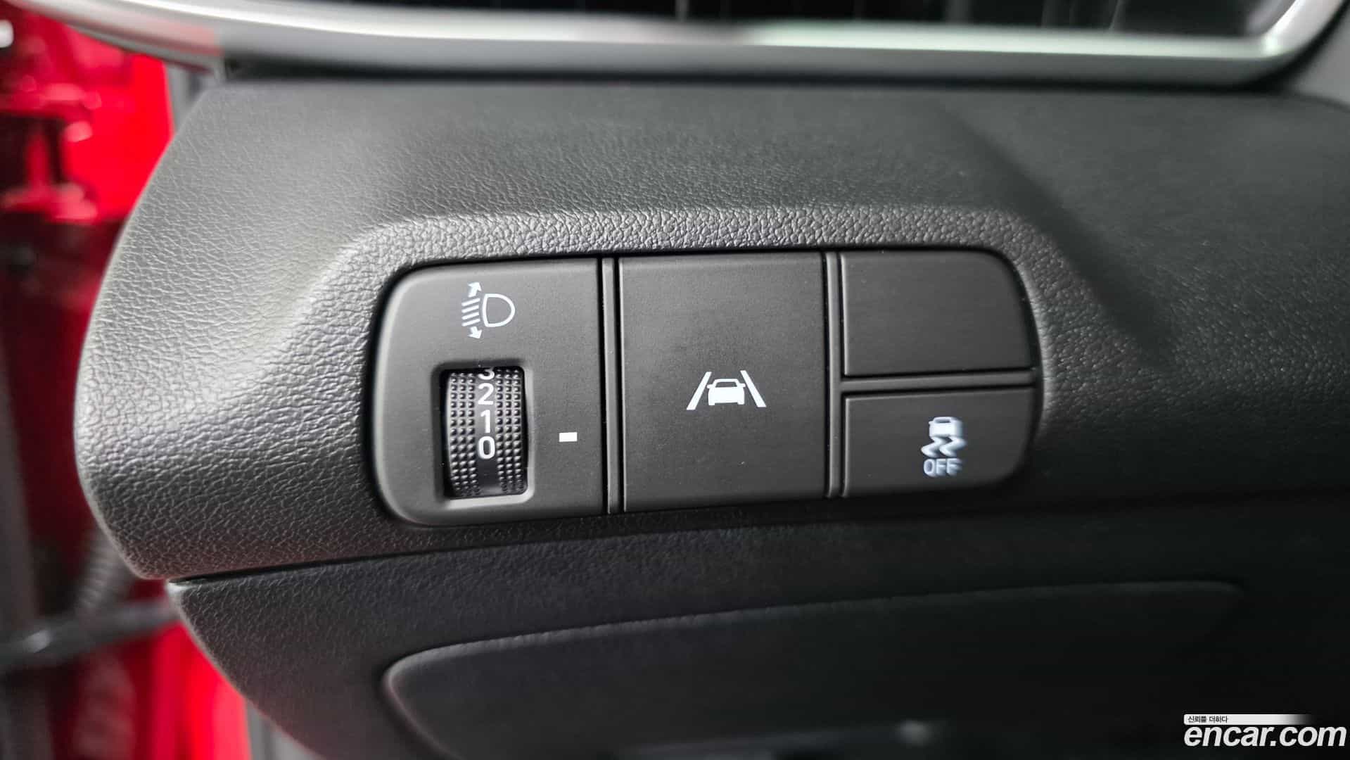 AVANTE Hyundai 2022.1-OPTION-017