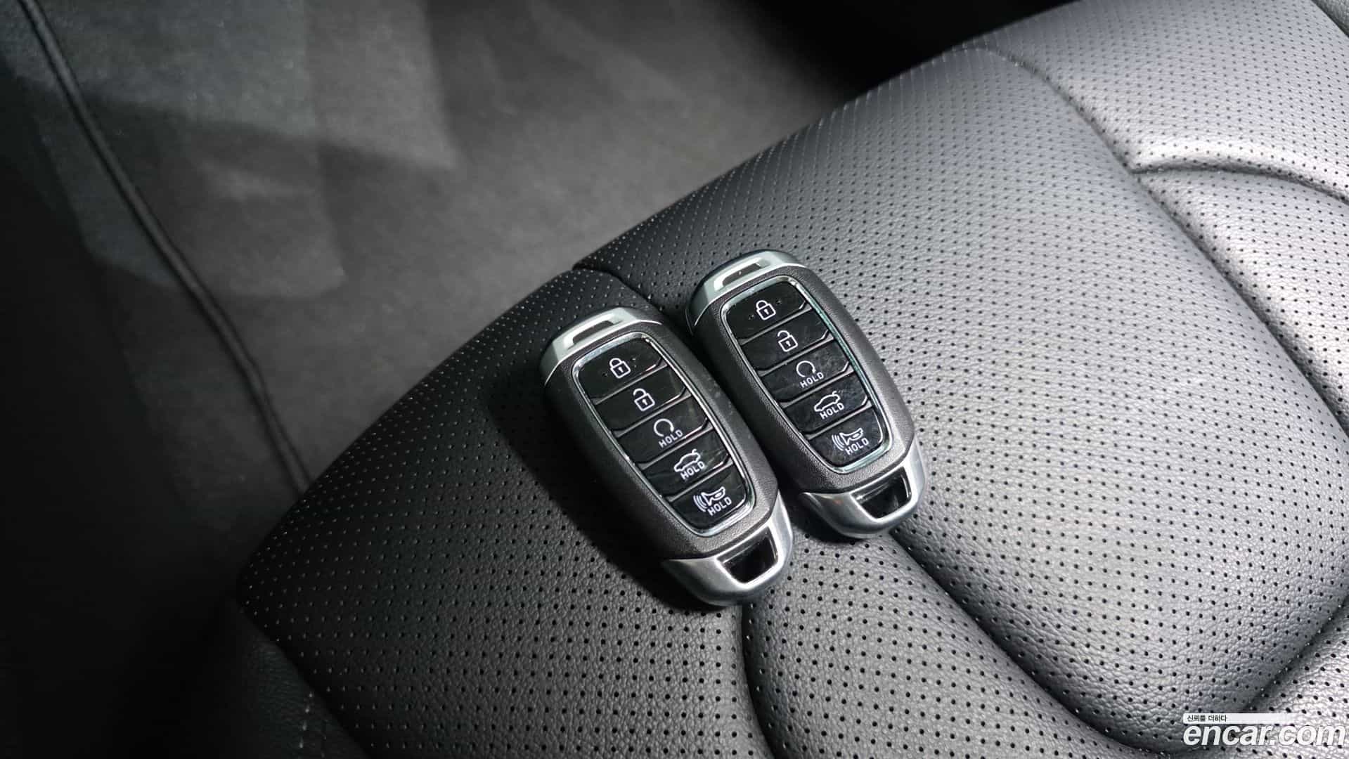 AVANTE Hyundai 2022.1-OPTION-024