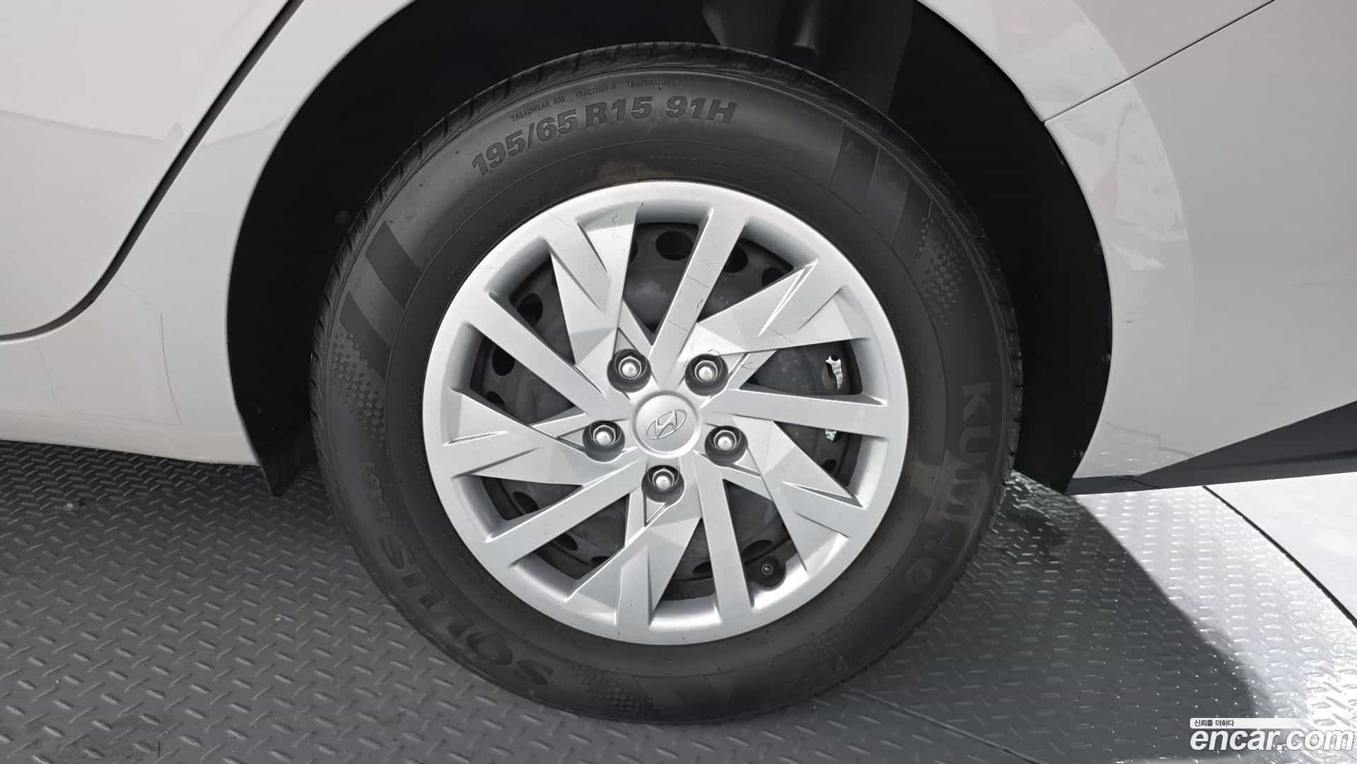 AVANTE Hyundai 2020.8-OUTER-031