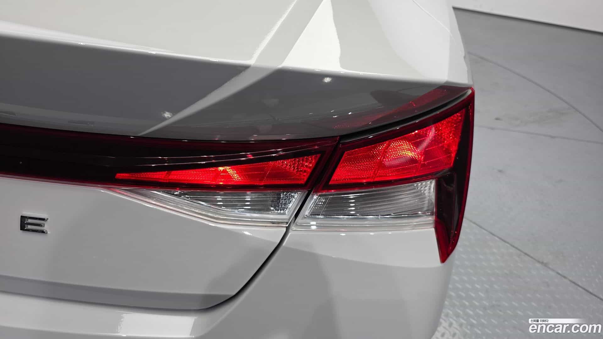 AVANTE Hyundai 2020.8-OUTER-033