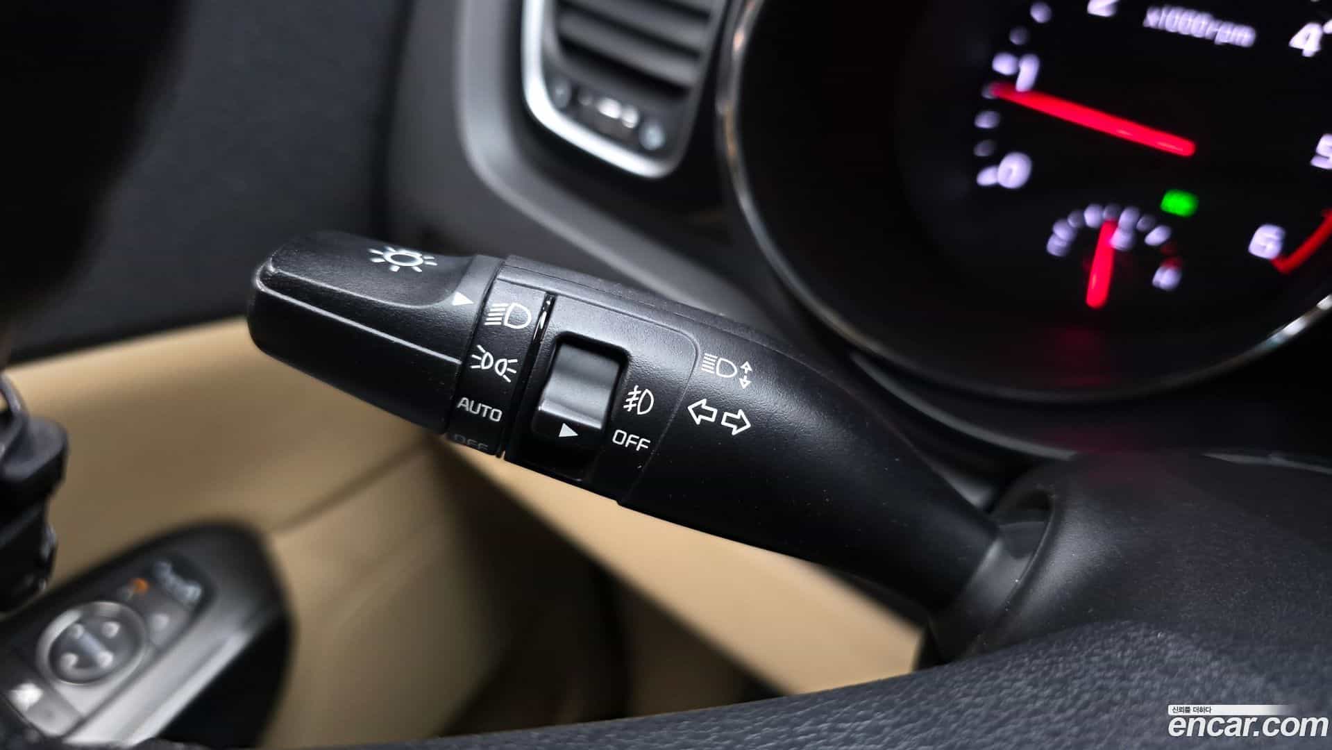 Canival Kia 2016.4-OPTION-022
