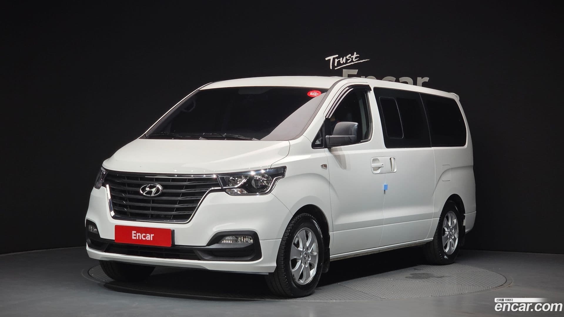 Main__Slider__Photo:Starex Hyundai 2020.5-0