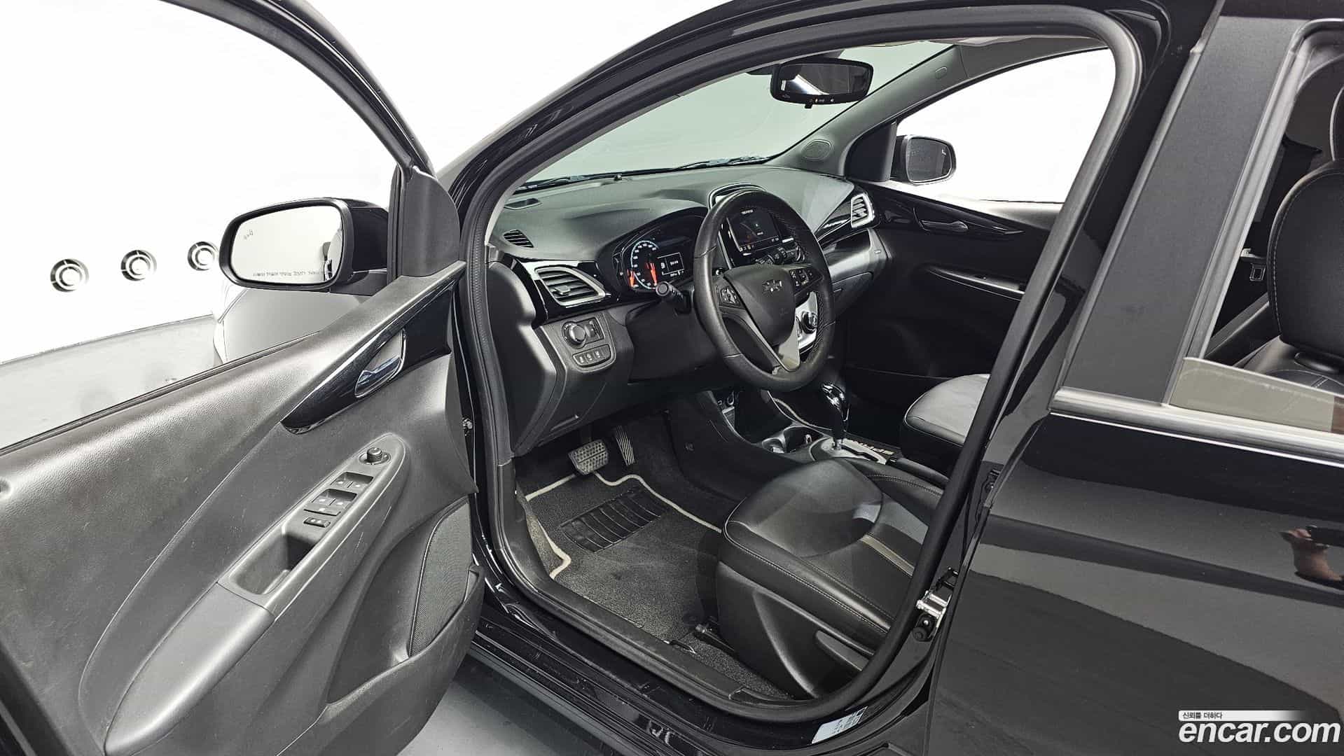Spark Chevrolet 2022.8-INNER-010